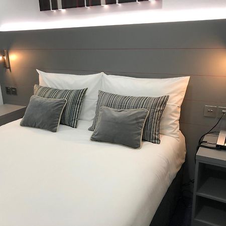Ilford Hotel Goodmayes Екстериор снимка