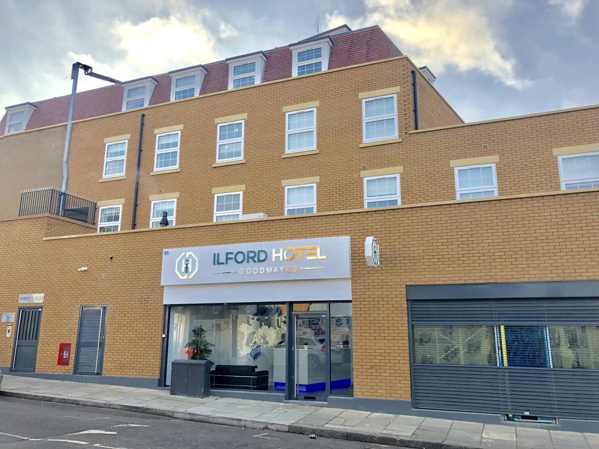 Ilford Hotel Goodmayes Екстериор снимка